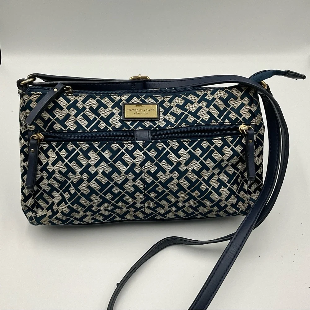 Tommy Hilfiger Crossbody Bag Navy and Cream